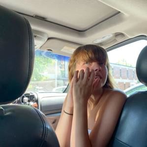 Meet your Posher, Skylar